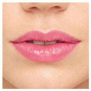 Revlon Ultra HD Lipstick No. 845 - Peony