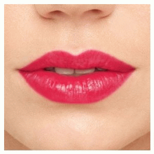 Revlon Ultra HD Lipstick No. 840 - Poinsettia